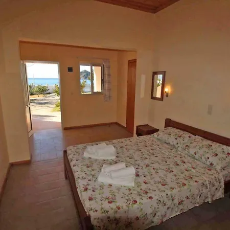 White House Pagoi Apartament *