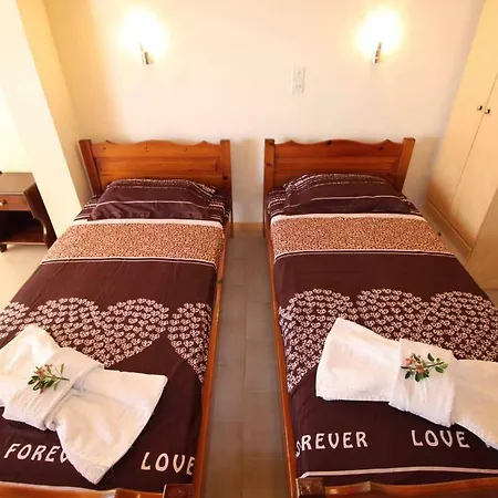 Apartament White House Pagoi *