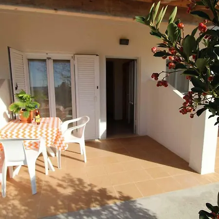 White House Pagoi Apartament