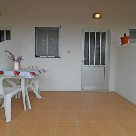 Apartment White House Pagoi *