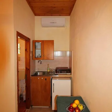 Apartament White House Pagoi