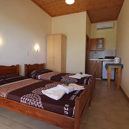 White House Pagoi Apartment *