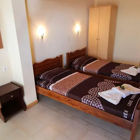 White House Pagoi Apartment *